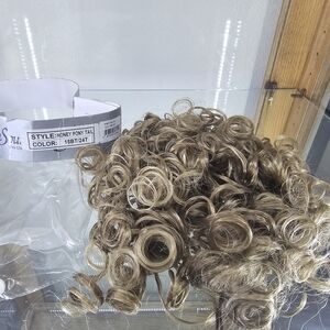 Honey Ponytail Hair Extension - Blonde